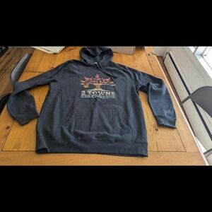 Gray Two Town Ciders. Extra‎ large hoodie